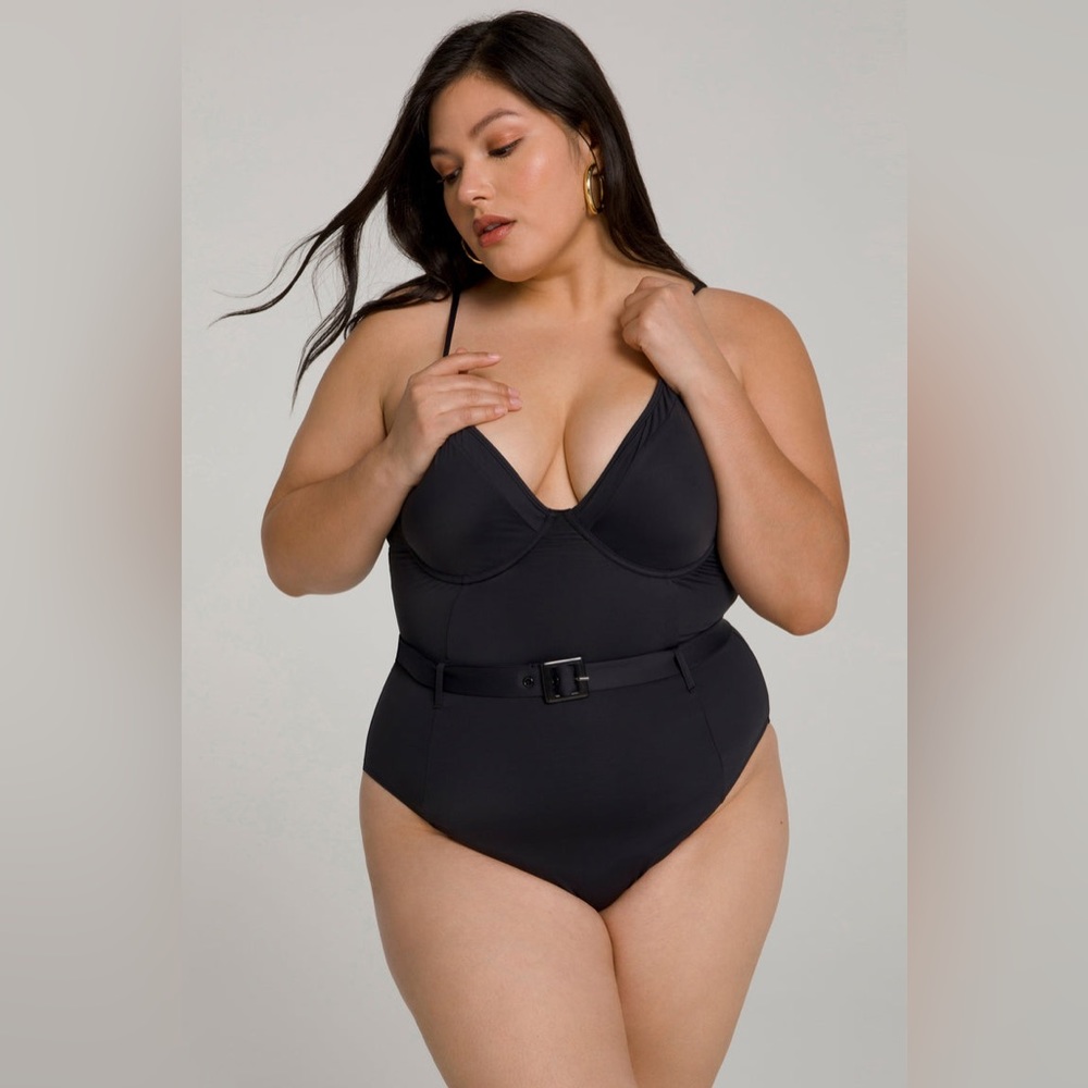 Good American Black  ShowOff One-Piece swimsuit Sizes XS, 3XL, XL